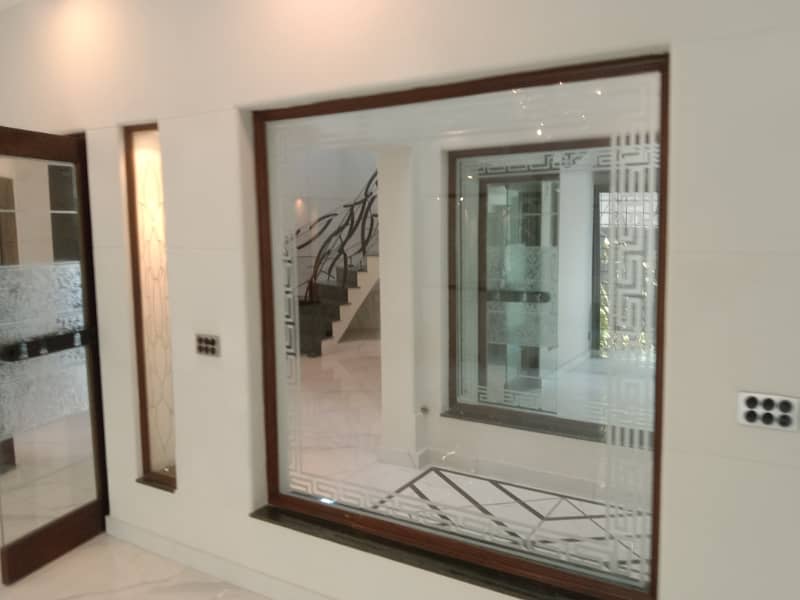 1 Kanal Modern Super Out House Prime Hot For Sale dha Phase2 25