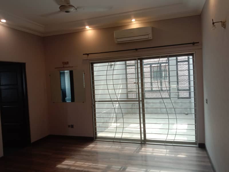 1 Kanal Modern Super Out House Prime Hot For Sale dha Phase2 27