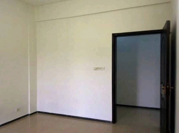 In Askari 11 - Sector C Flat Sized 5 Marla For rent 7