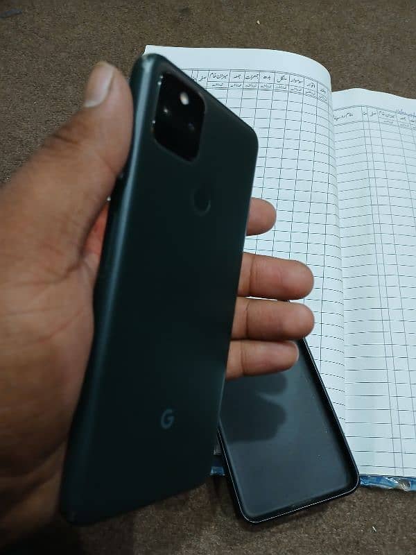 Pixel 5A Good condition Vip look 2