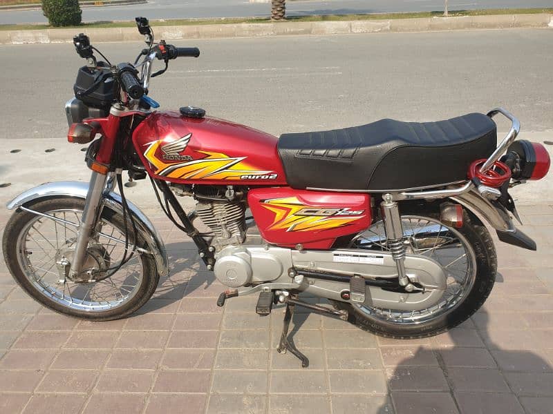 honda 125  2021 model like a new bike 0