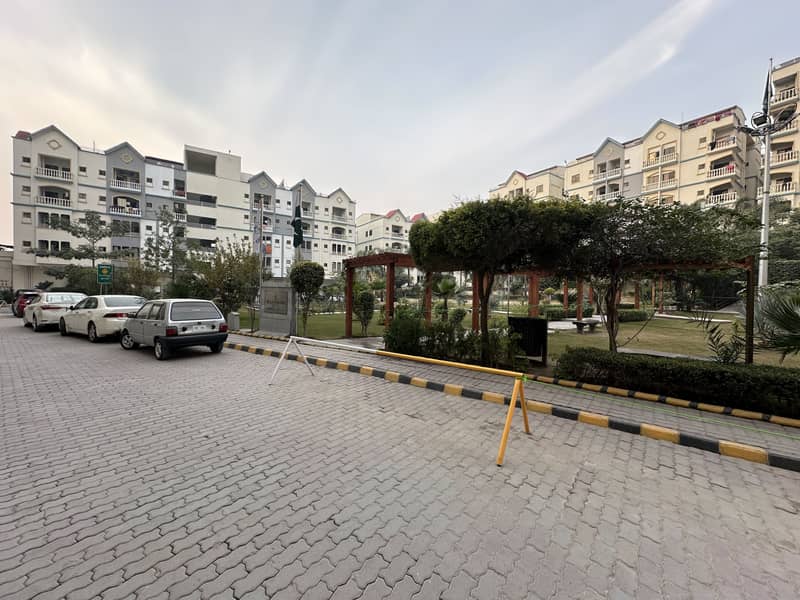 804 sq ft 2 bed apartment Defence Residency DHA 2 Islamabad for rent 3