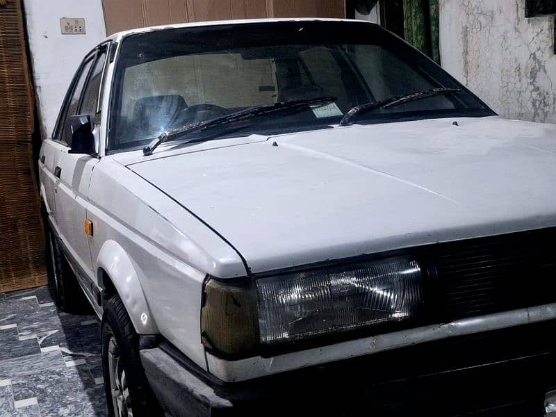 Nissan Sunny 1988 genuine 3