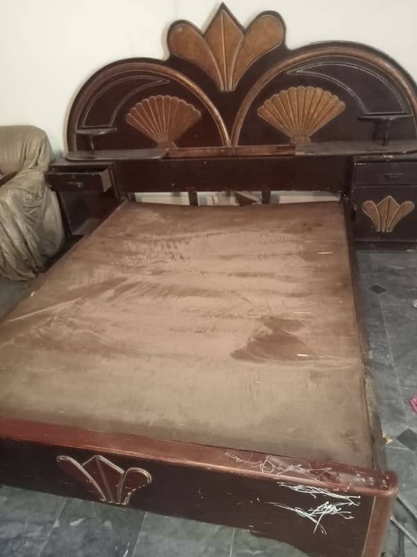 Sofa set Double bed and Table 5