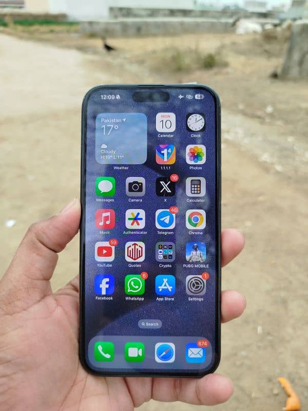 iPhone 15 Pro Max 256gb Black Factory Unlocked 1