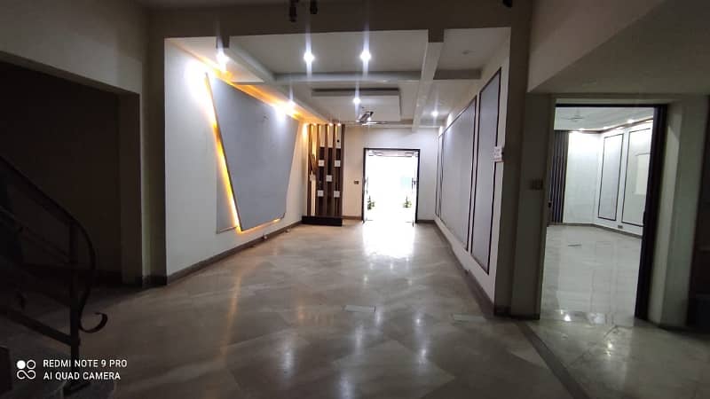 8 Kanal Commercial Building For Rent 46