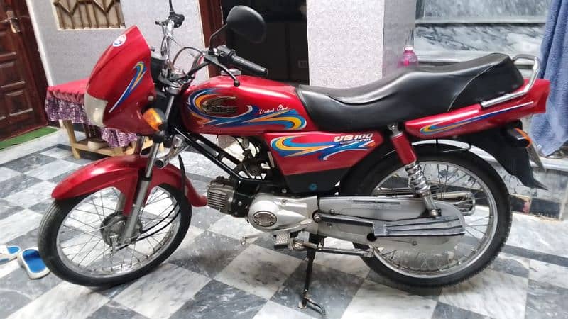 United bike 100 For sale Islamabad registered  24 model 03315849424 0