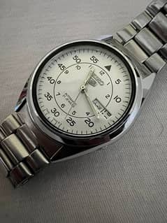 Seiko 5 Automatic