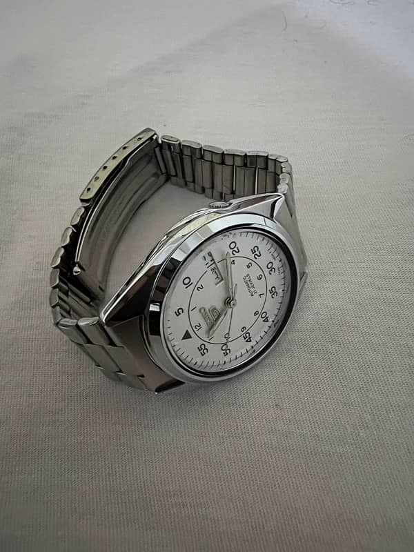 Seiko 5 Automatic 1