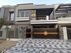 Brand New 8 Marla Double Unit 5 bed House only 2 Crore 30 lac