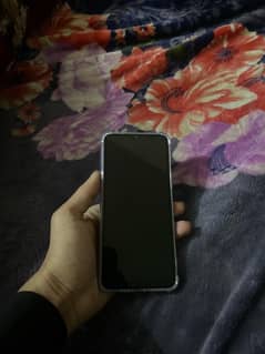 realme 5 4/64 with box