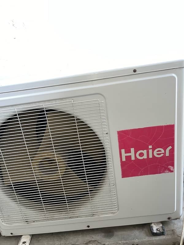 Haier cabinet Genuine condition 0