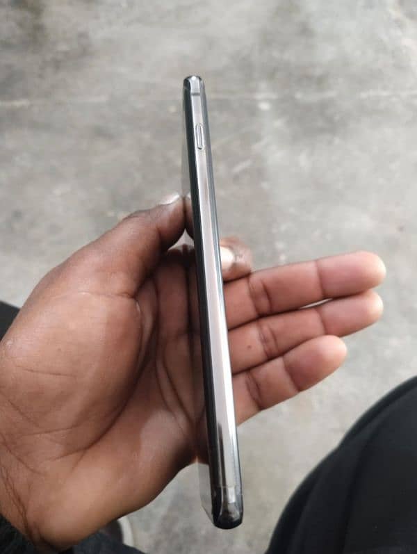 Samsung S10 / PTA approved 1