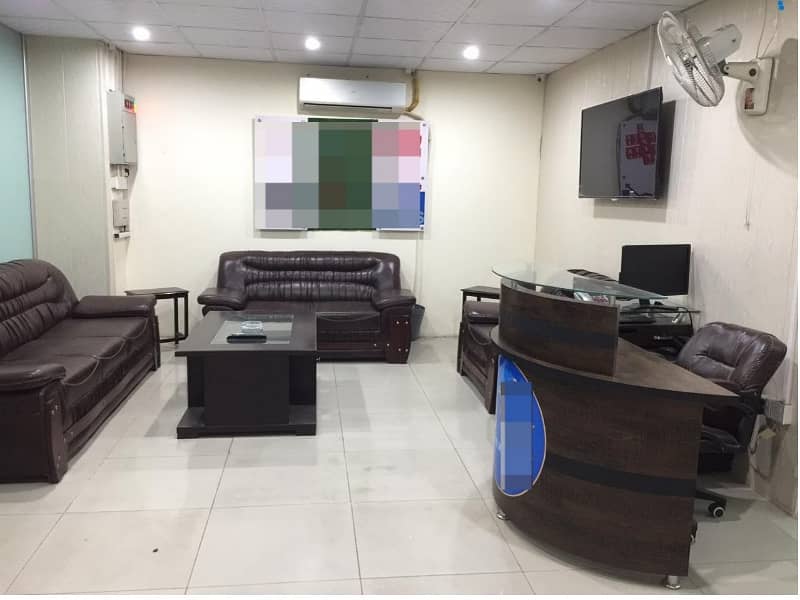 Area 1800 Square Feet Corporate Office Available For Rent On Reasonable Rent Gulberg 3 Lahore 0