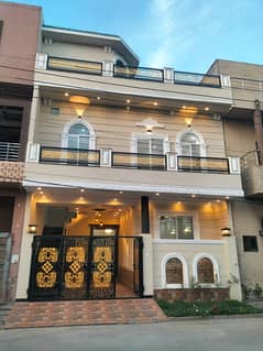 House Of 5 Marla Is Available For Sale In Al Hafeez Garden - Ismail Block, Lahore