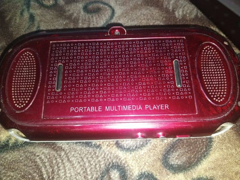 Game portable multimedia player 1