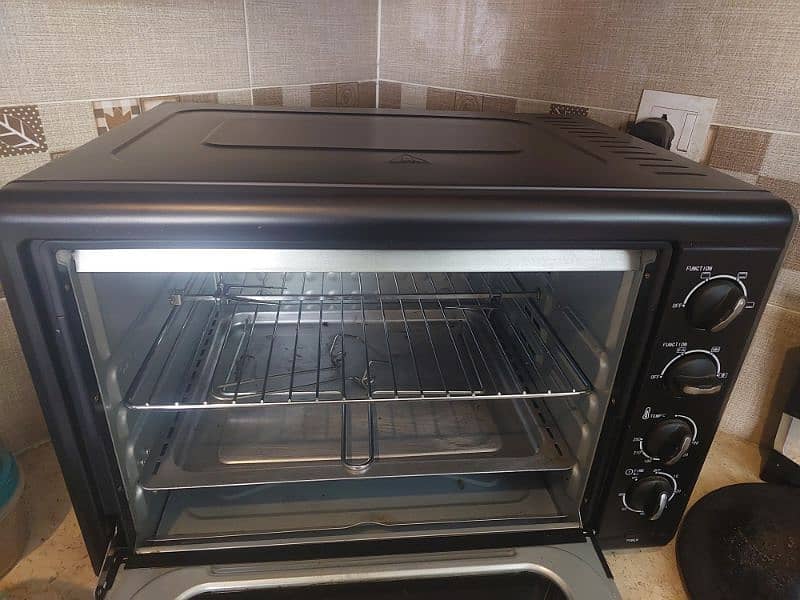 Black & Decker 55 ltr baking oven 0