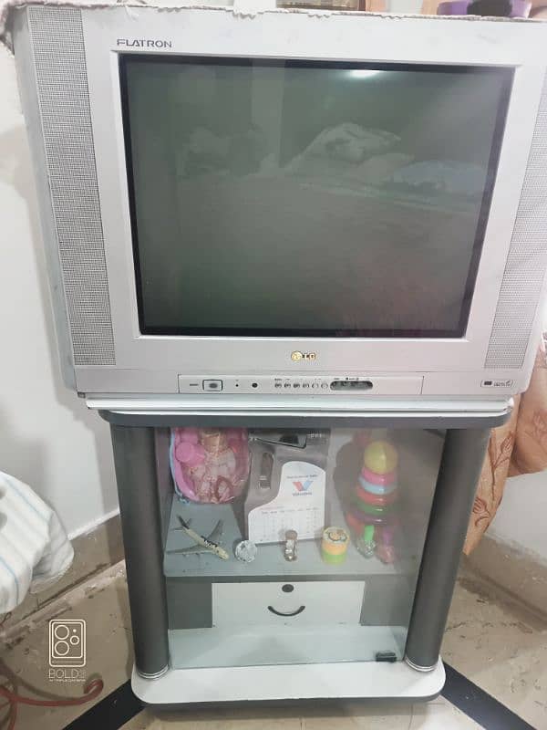 tv lg with trolley 0