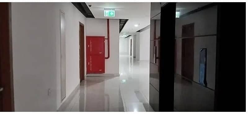 Area 800 square Feet Brand New Corporation Office Available For Rent in Gulberg 3 Lahore 2