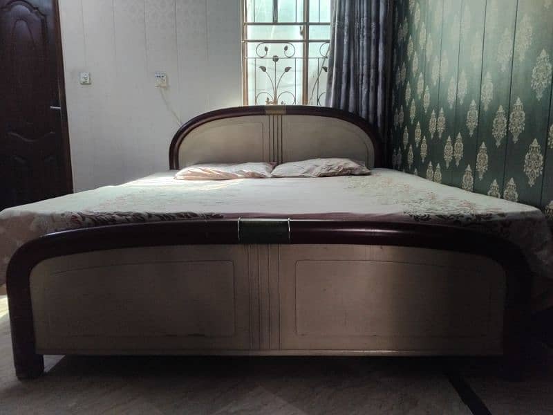 Double bed with dressing and side tables 1