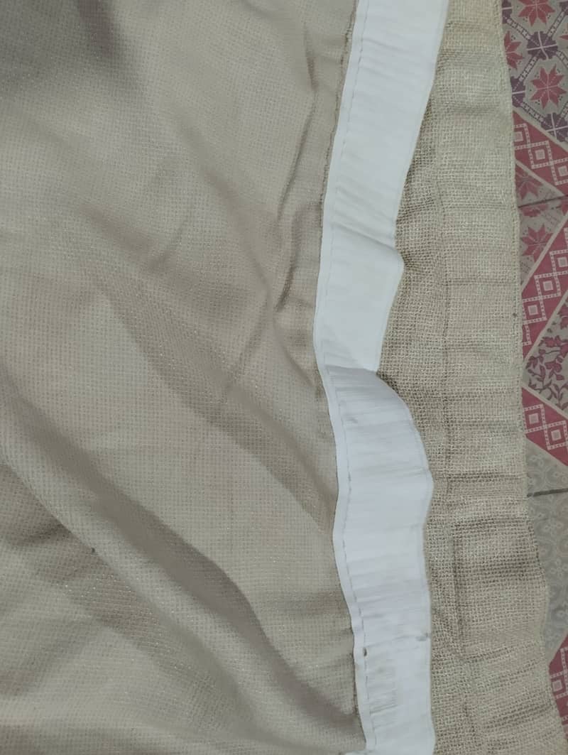 curtains ( parde ) 5