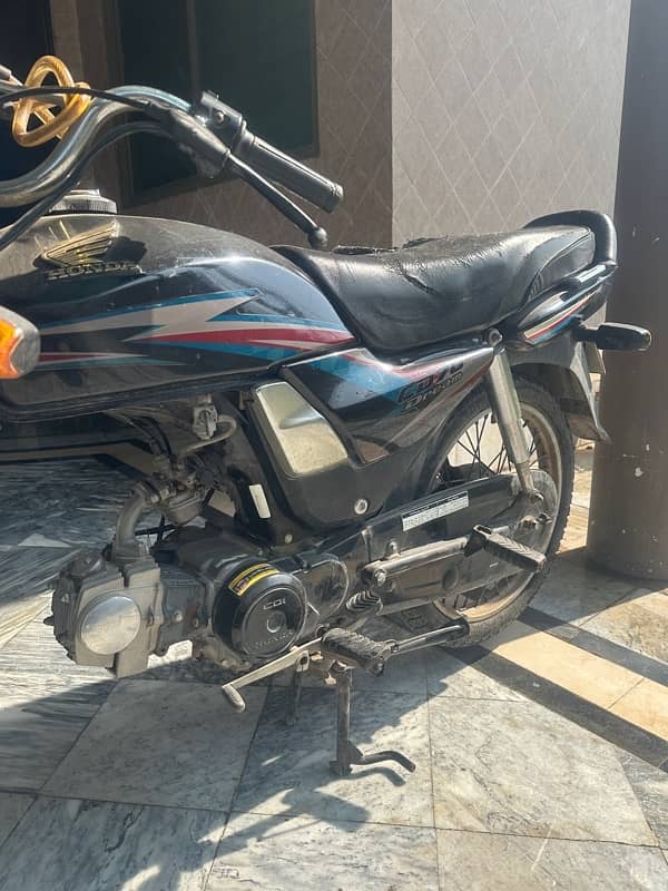 Honda CD 70 Dream Black 0