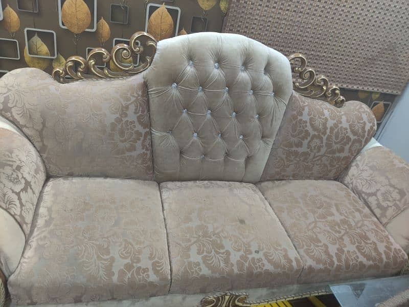 taj sofa set 0