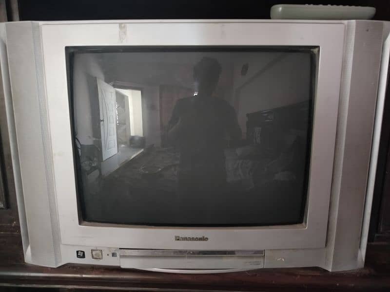 2 TV for sell Panasonic and gold star spacial edition 1