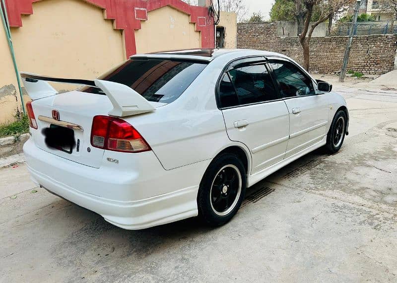 Honda Civic EXi 2005 3