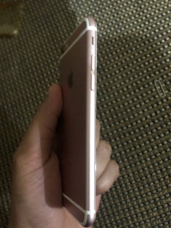 iphone 6s sctrachless condition 3