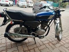 Honda CG125 use condtion 2014 Model full ok bike file book Available