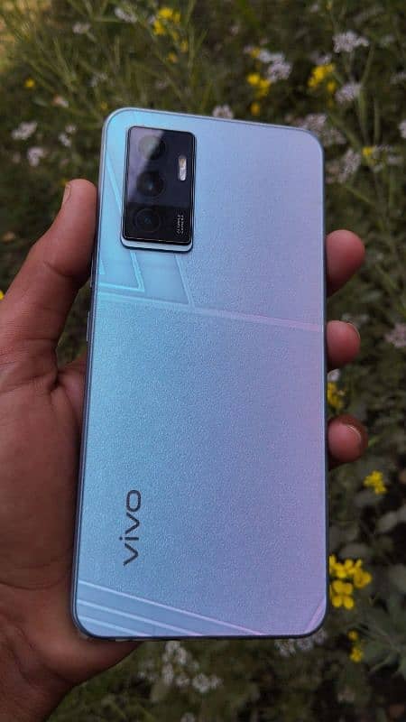 Vivo v23e 8+256-GB condition 10 by 9 0