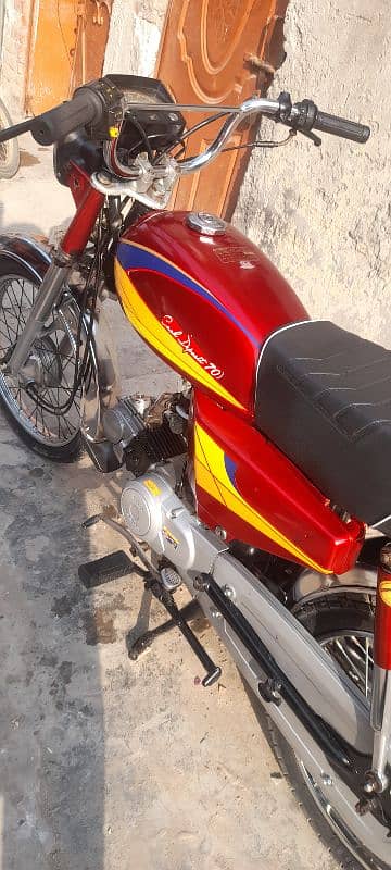 metro 2012 model all ok good condition contact no 0315-8583791 1