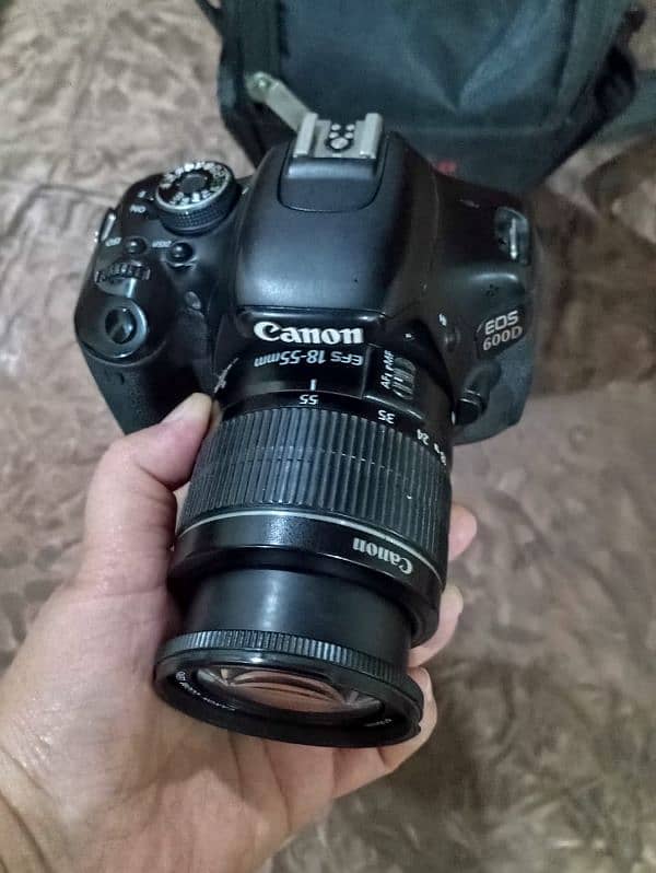 Canon EOS 600D 18-55MM 3