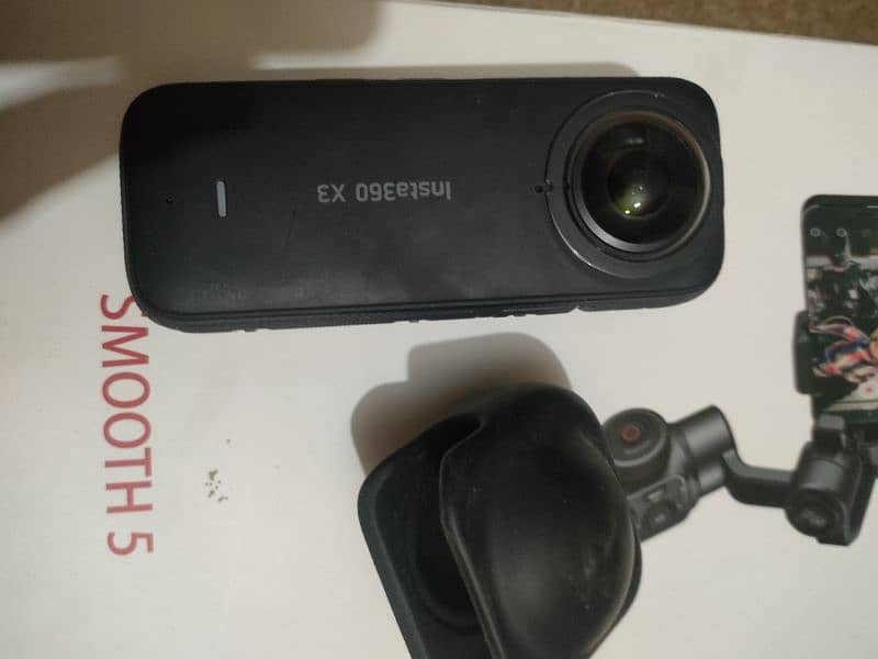 INSTA360 ONE X3 NEW CONDITION WITH INVISIBLE STICK 1