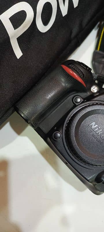 Nikon d7100 camera body 7