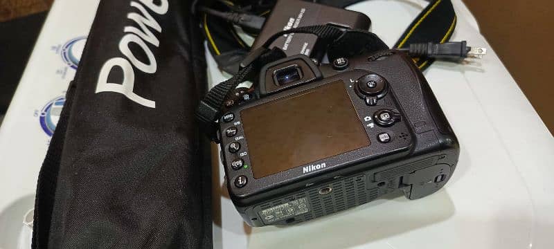 Nikon d7100 camera body 12