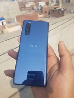 sony xperia 5 mark1 (best camera)