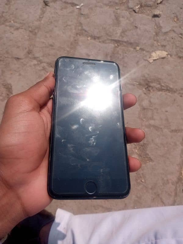 iPhone 7plus 128GB no pta 3