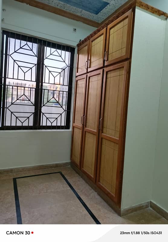 10 Marla Ground Portion for Rent in G-13 8