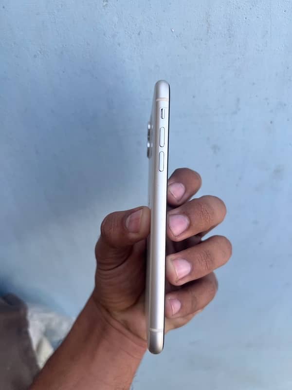 iphone 11 64gb, Non pta JV waterpack 3