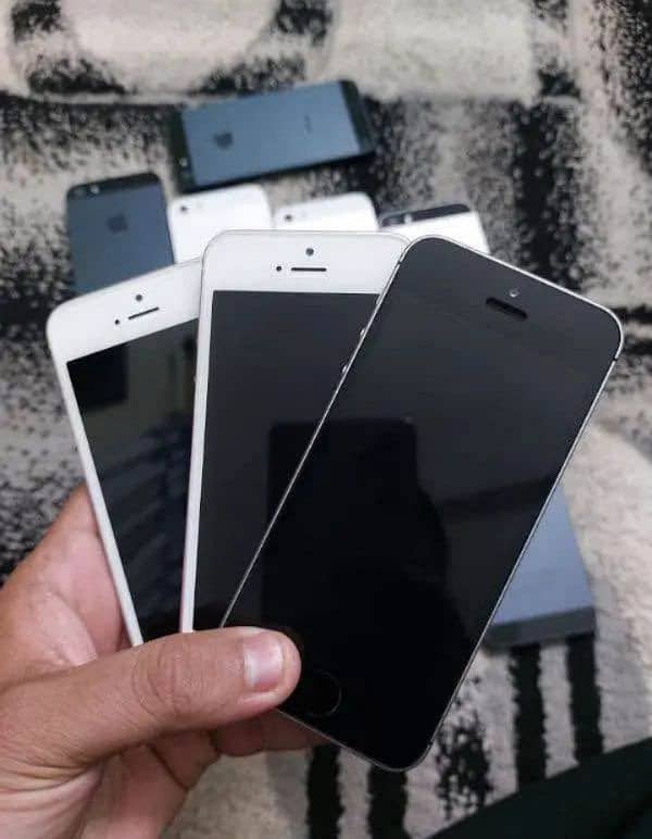 iPhone 5s PTA Approved 64GB # Watsapp #  03274706406 1