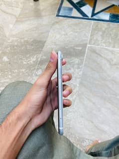 iphone xr 64GB