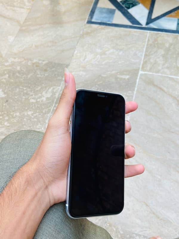 iphone xr 64GB 4