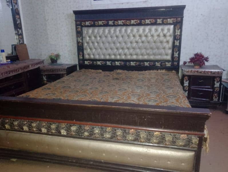 king size bed with side tables and dressing 2