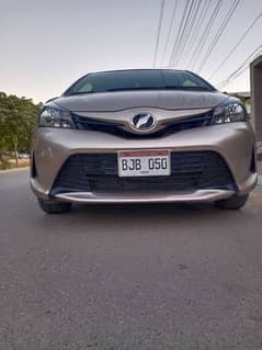 Toyota Vitz 2014