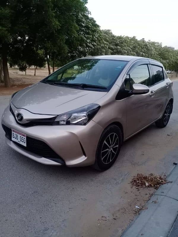 Toyota Vitz 2014 3