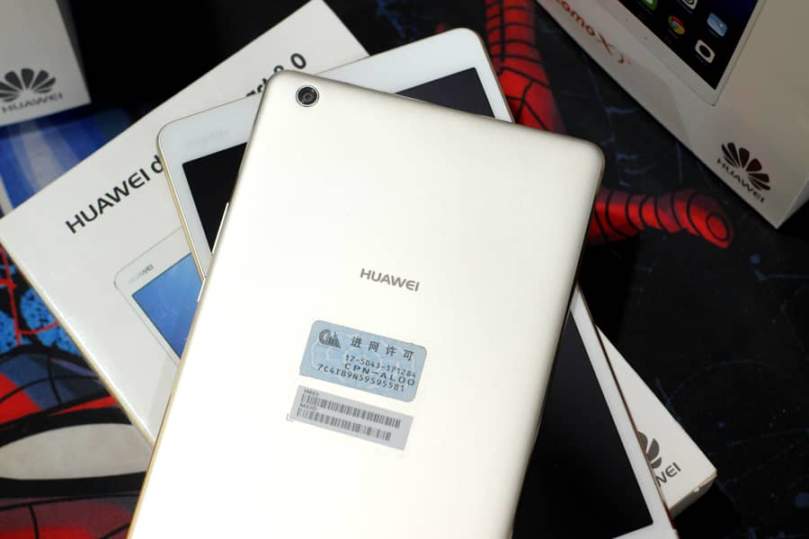 Huawei 4GB/64GB 4G calling Tablet with 1 year warranty and accessorie 0