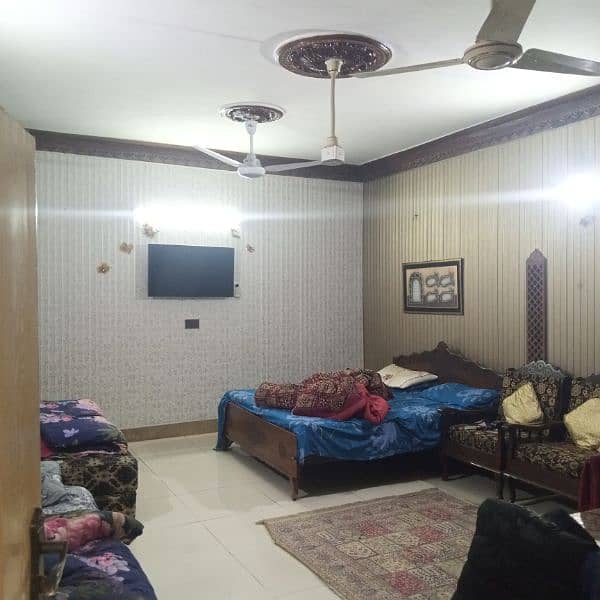 3 marla triple story house for sale (Arif chownk Samamabad ) 5