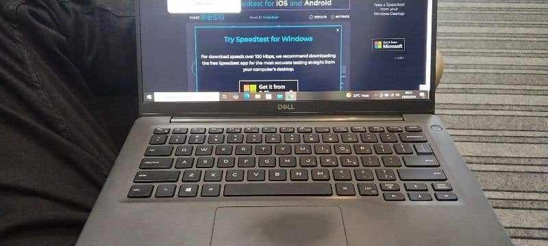 Dell Latitude 7400 0